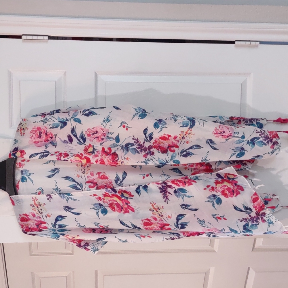 Floral kimono/wrap